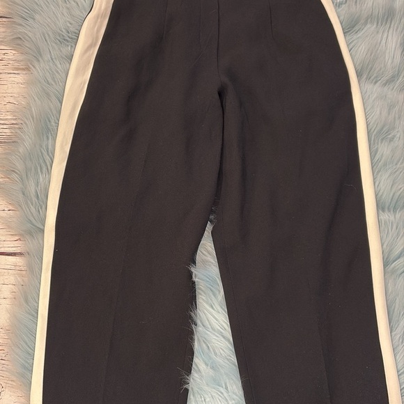Aritzia Babaton Conan Crop Pants Black White sz 2 - Picture 4 of 9
